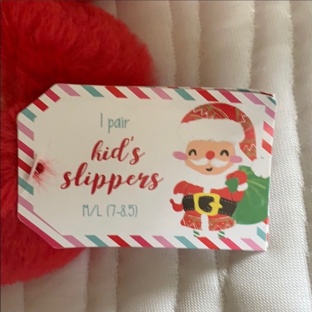 NWT Super Cute Santa 🎅 Slippers - Picture 3 of 3
